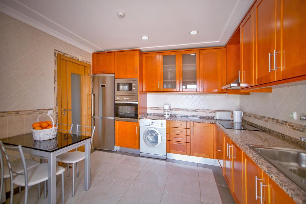 By Atlantic Places Villa *