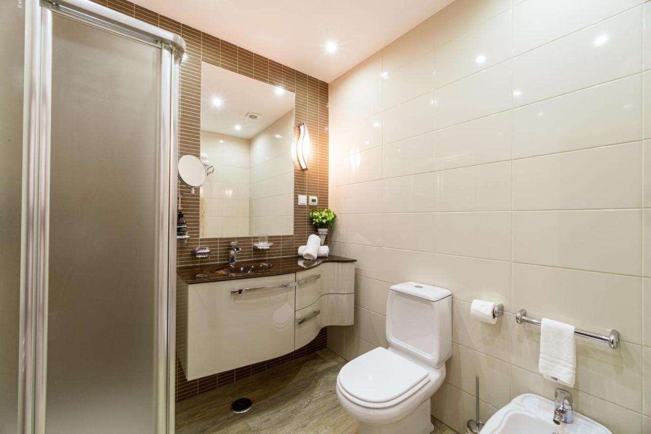 Historical Center Penthouse Apartment *