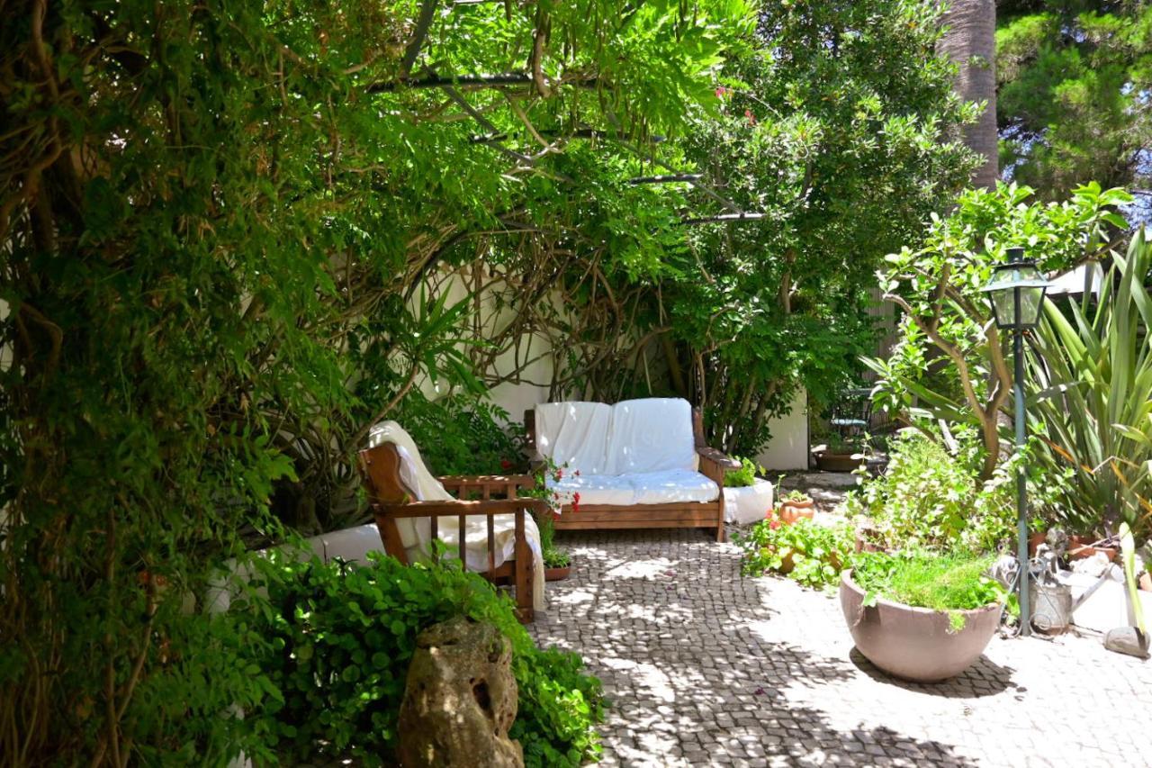 Uma Casa A Beira Sol Bed & Breakfast