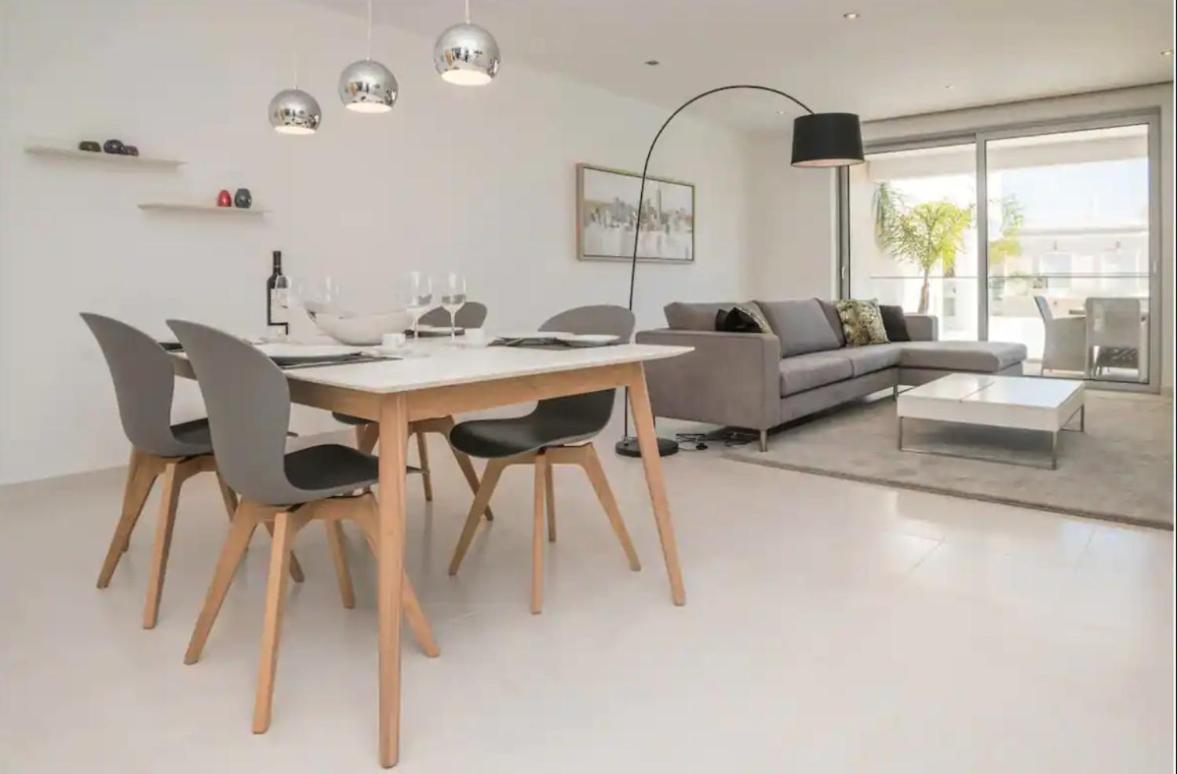 Zentuni Ocean Front * Lagos