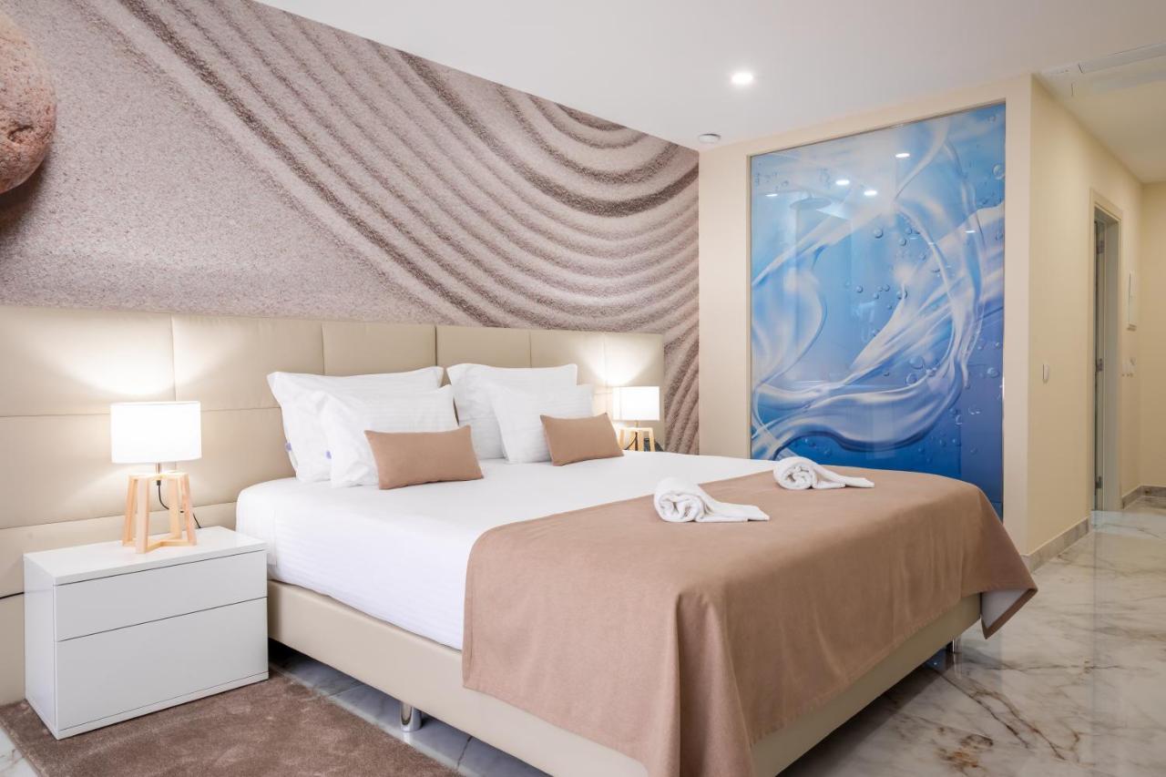Atlantic Hotel