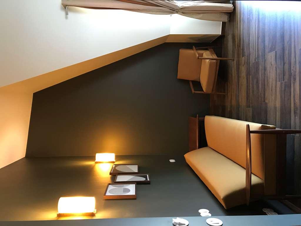 The Vintage & Hotel Lisbon