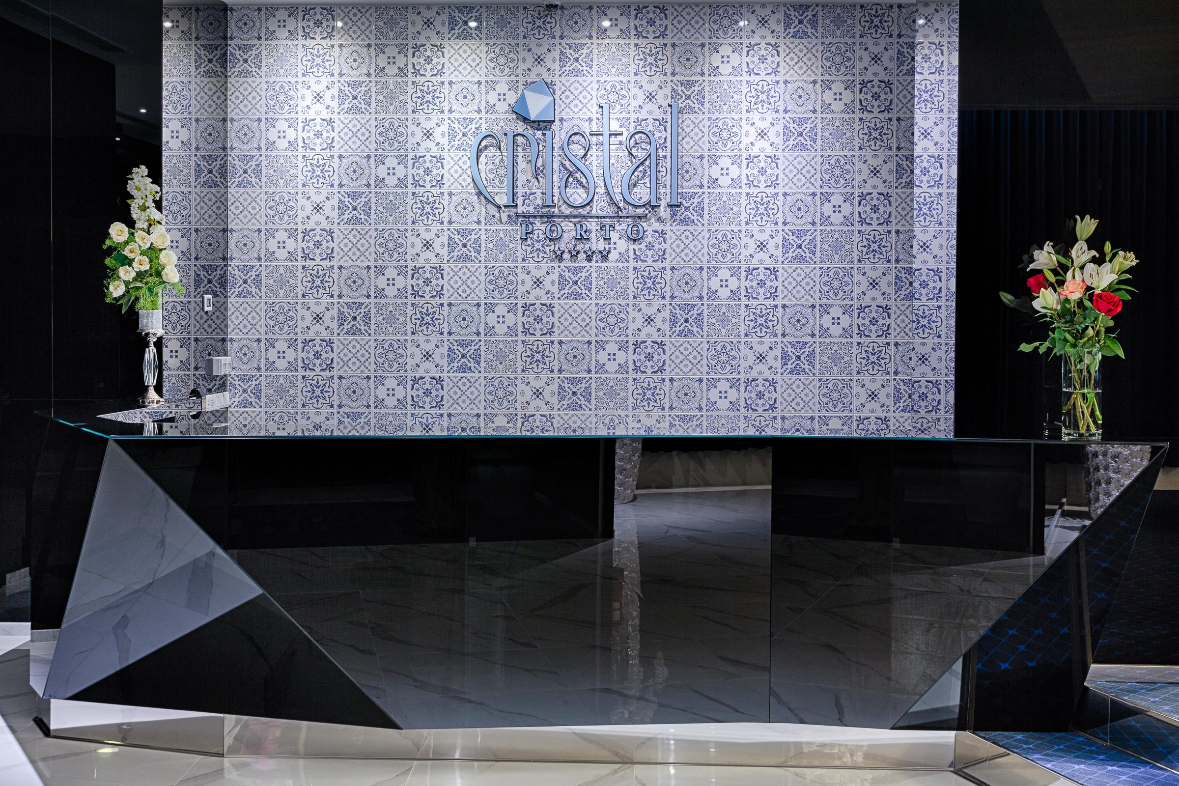 Cristal Hotel 4*