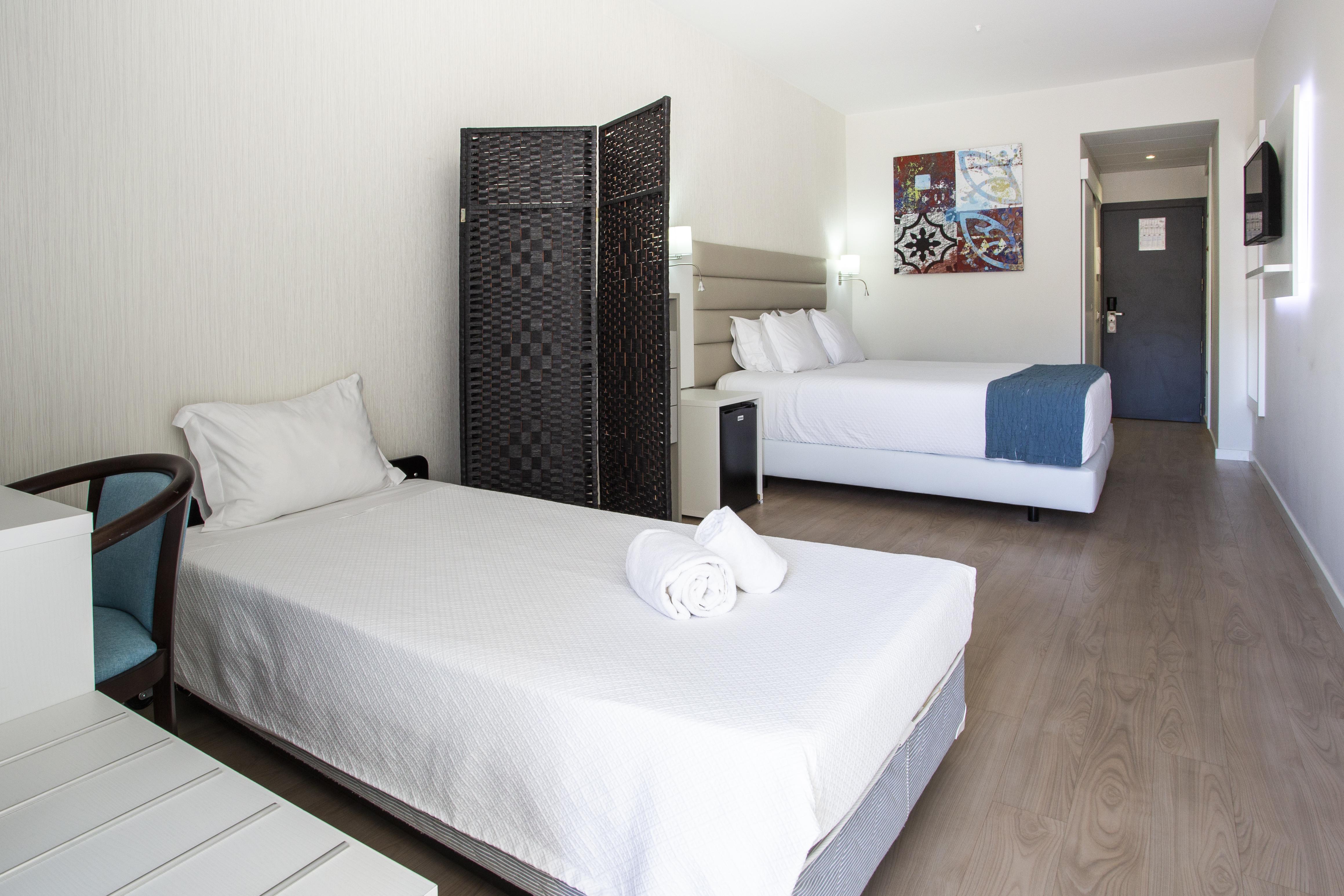 Hotel Carvi 3*
