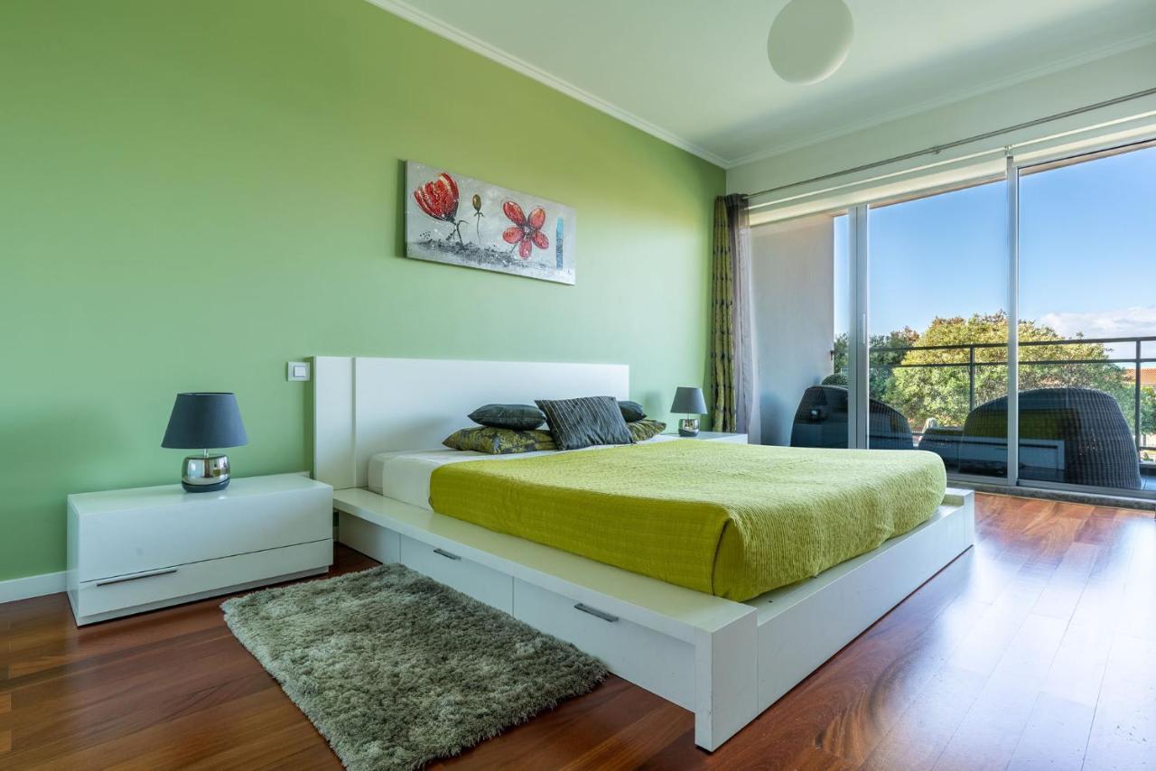 Monumental With Pool By Hr Madeira *