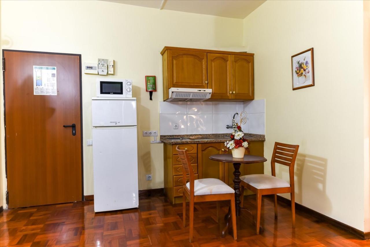 Residencial Colombo Bed & Breakfast 2*