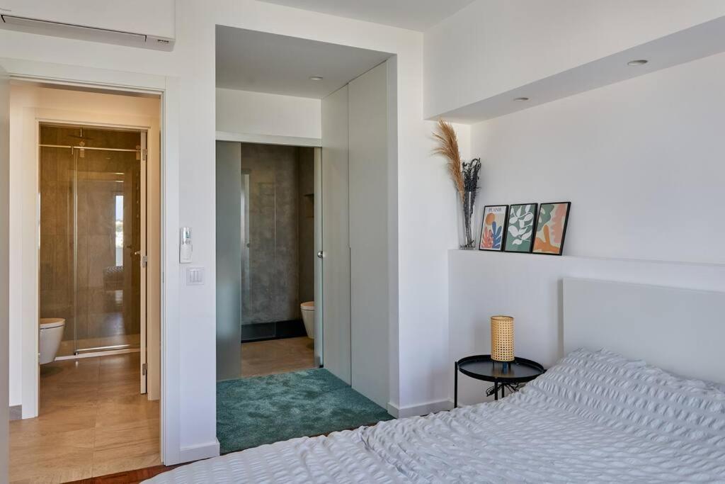 Blue Horizon Apartment *