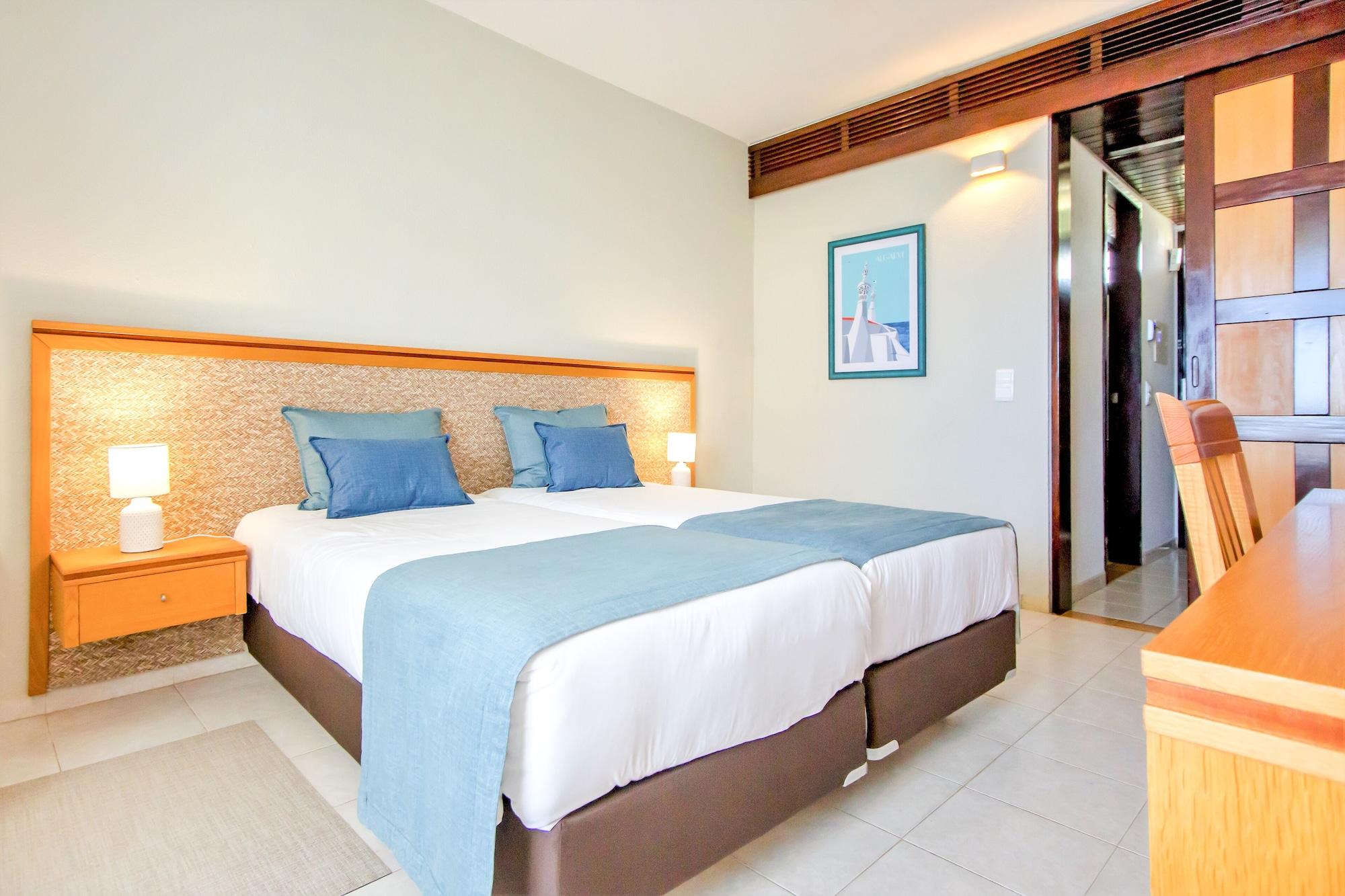 Auramar Hotel