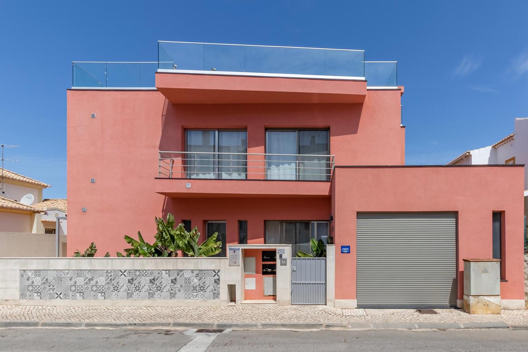 Guest house Charming & Dom Manuel I Adults Only 4*