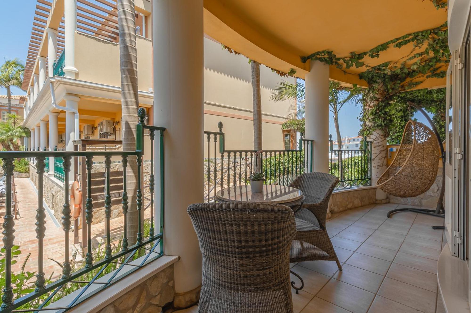 Guest house Charming & Dom Manuel I Adults Only 4*