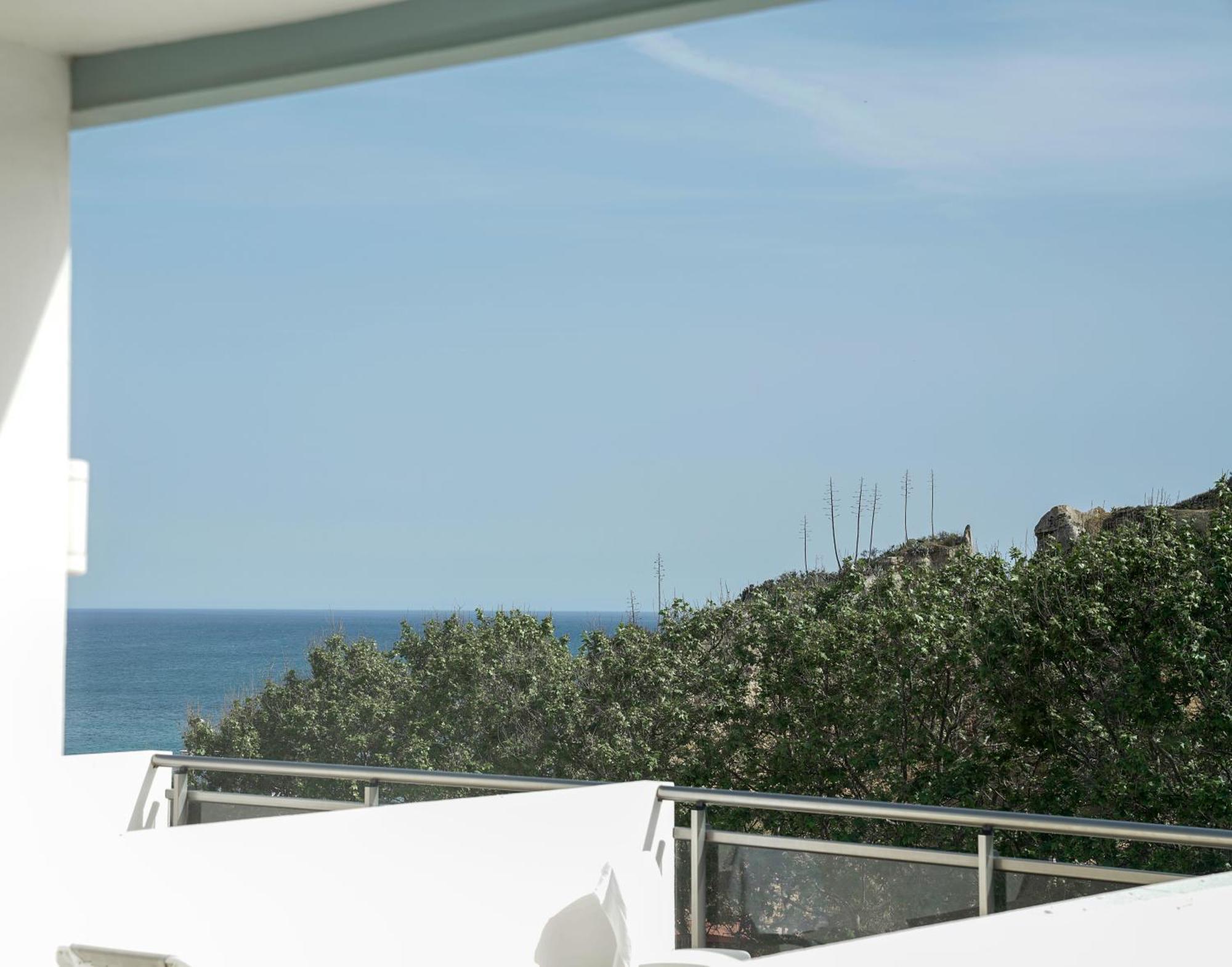 Carvi Hotel 3*