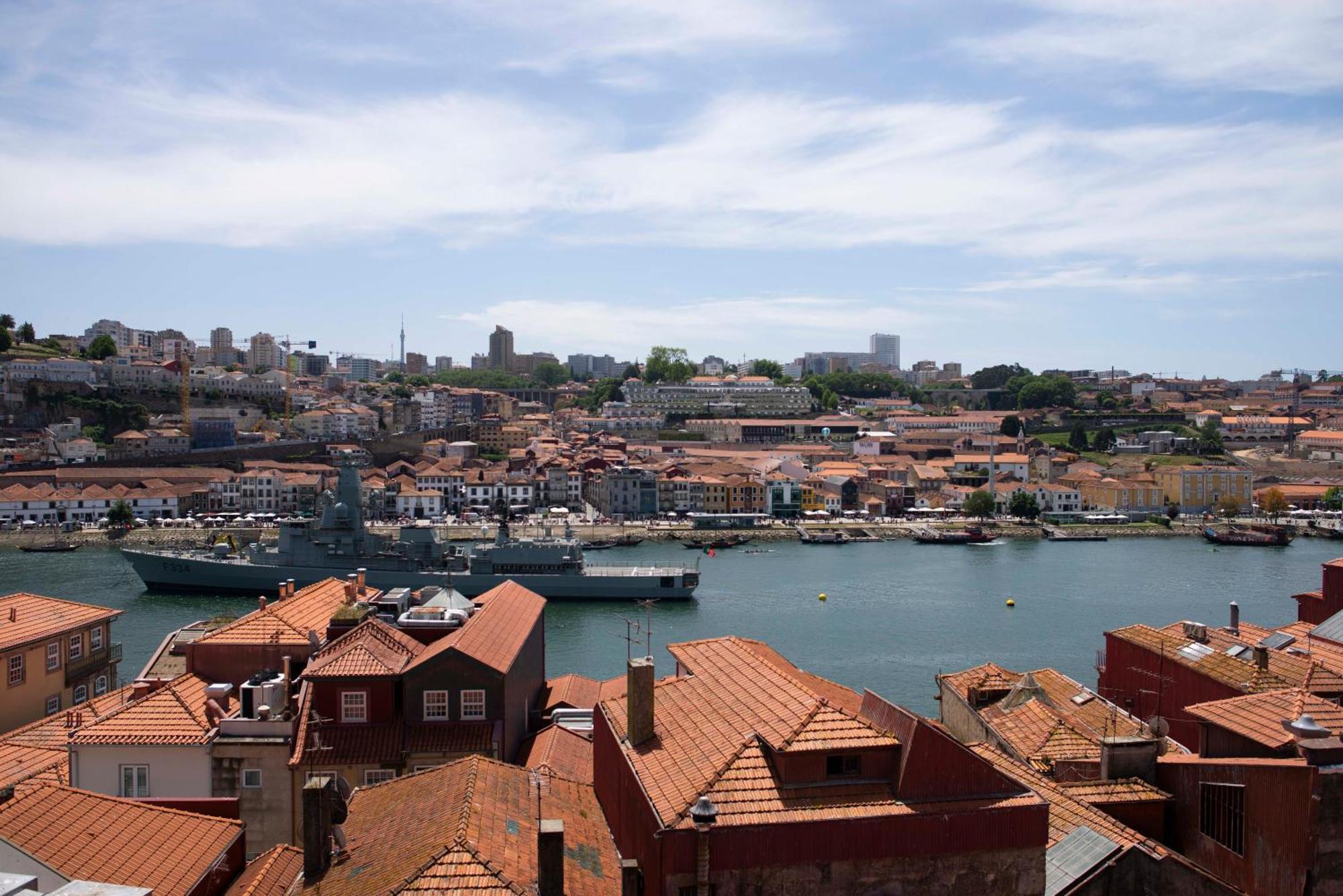 Carris Ribeira 4* Porto