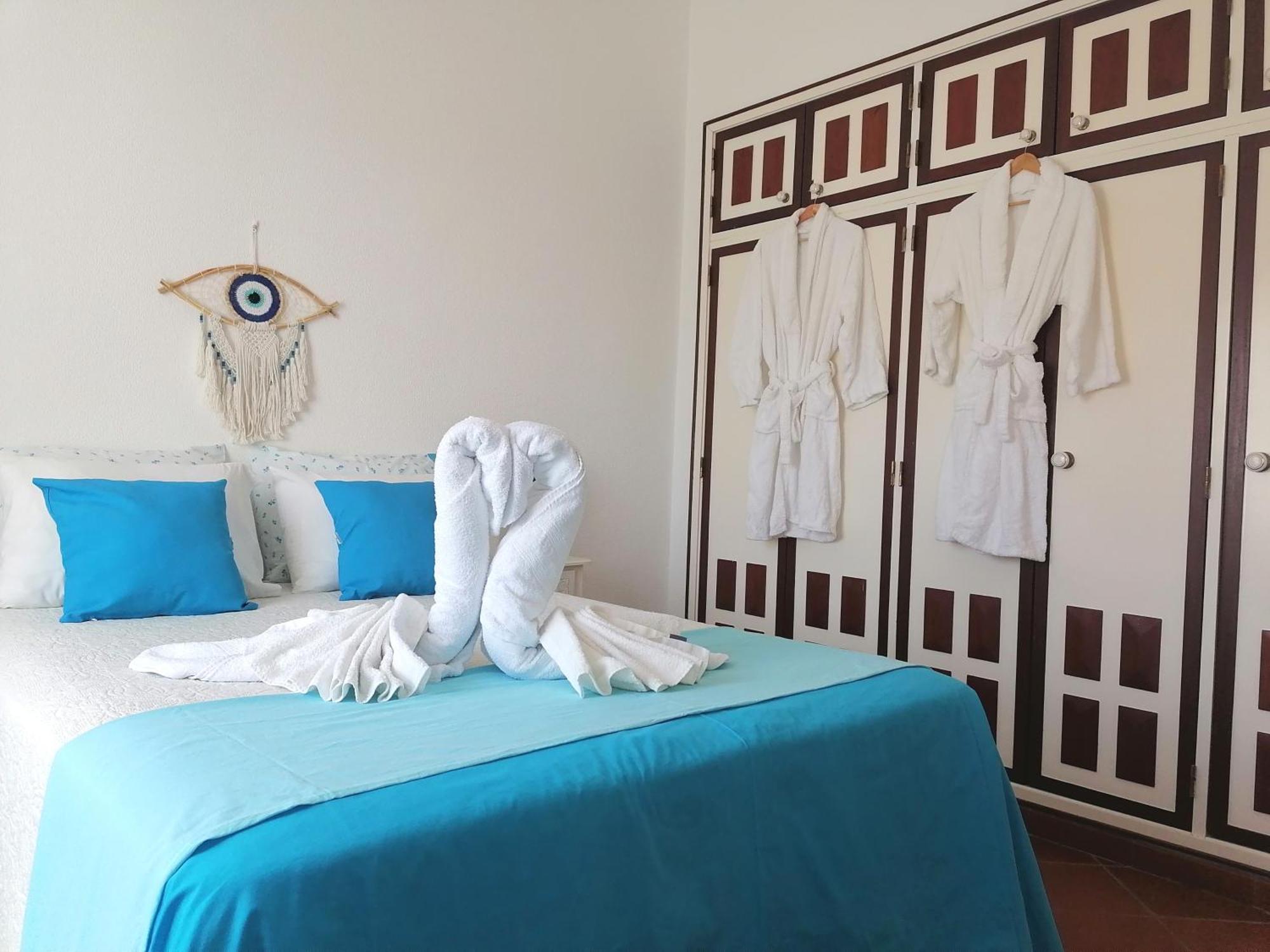 Marreiro's House Algarve - Child Friendy - Private Pool Holiday home