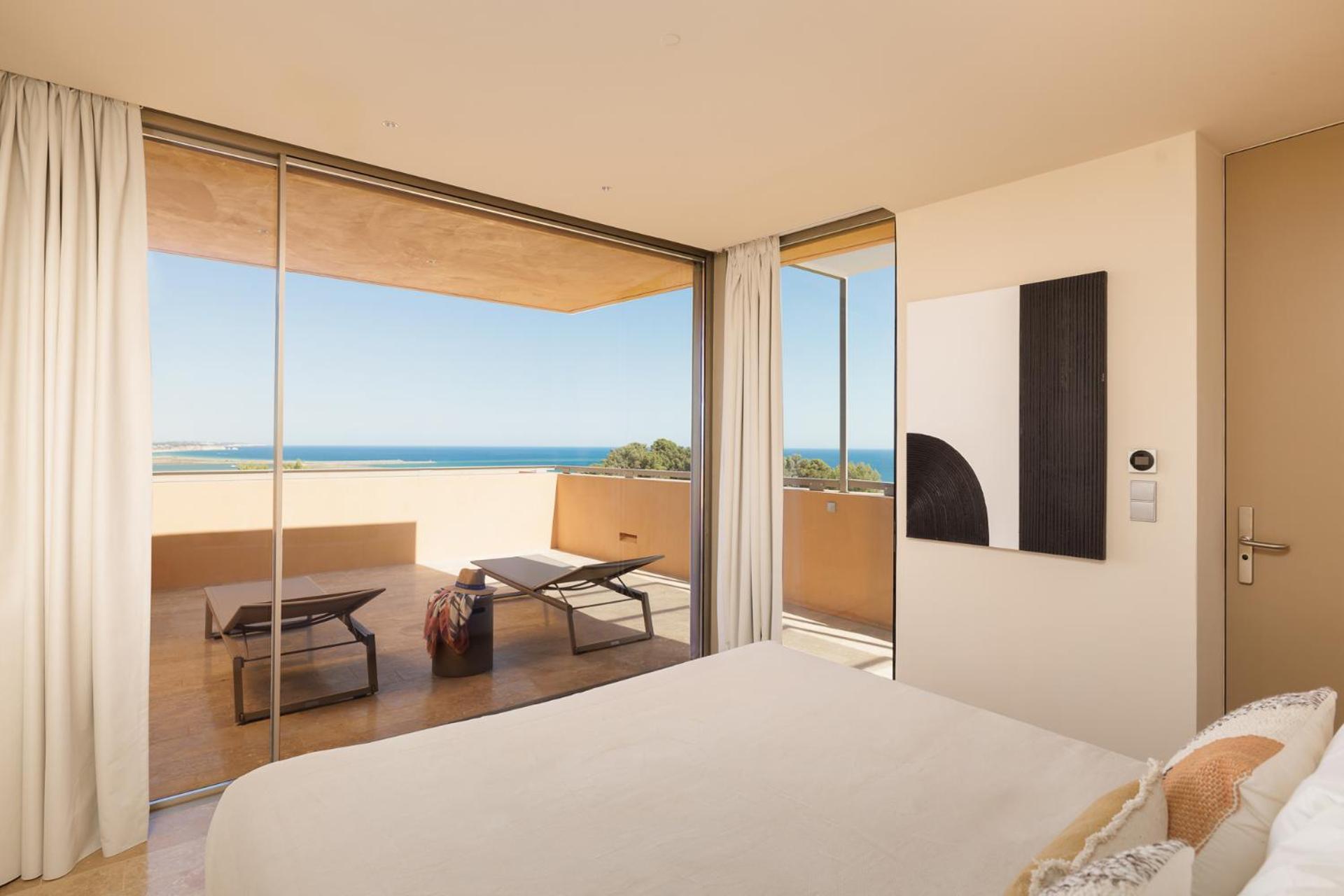 Palmares Signature Aparthotel Lagos