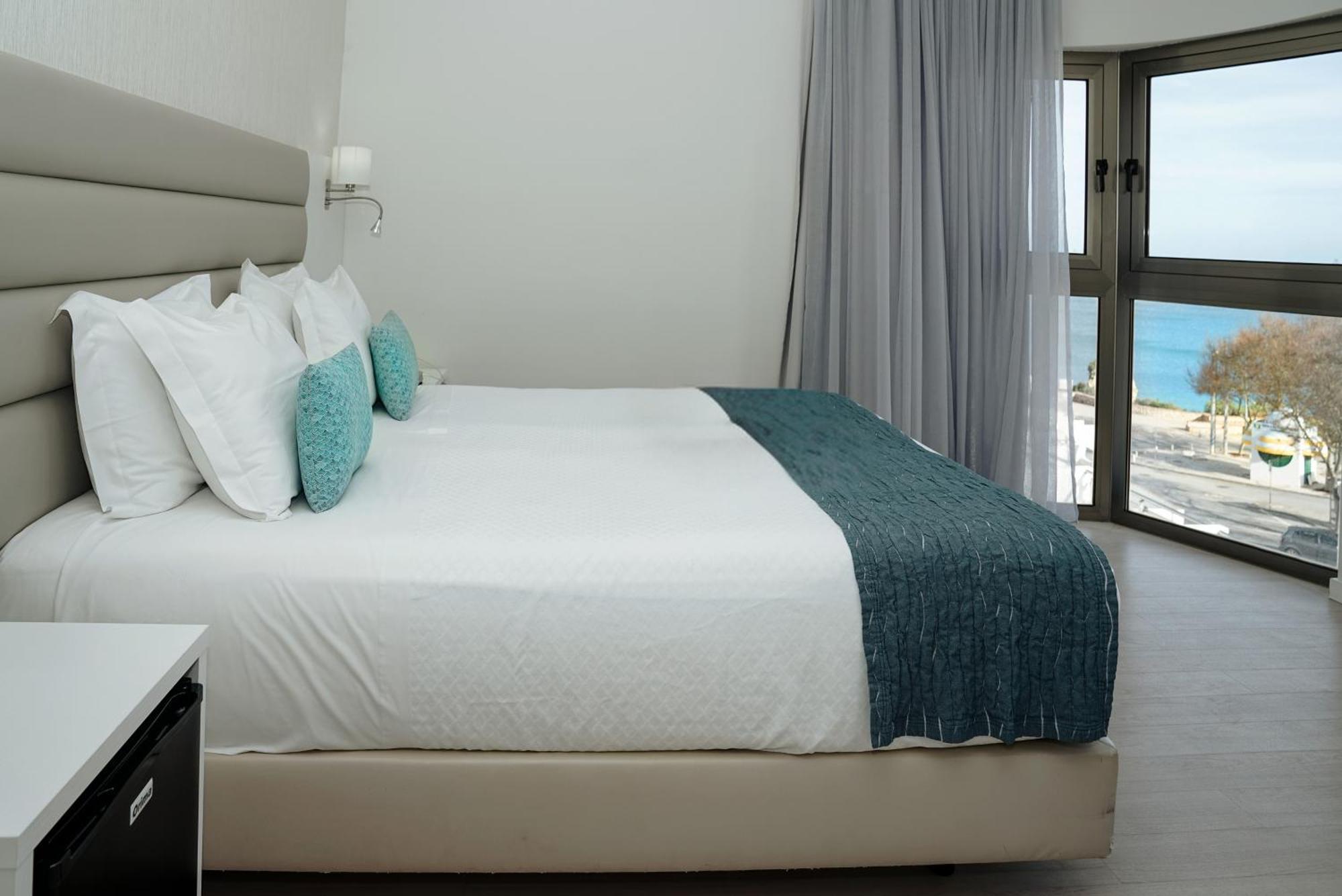 Hotel Carvi 3*