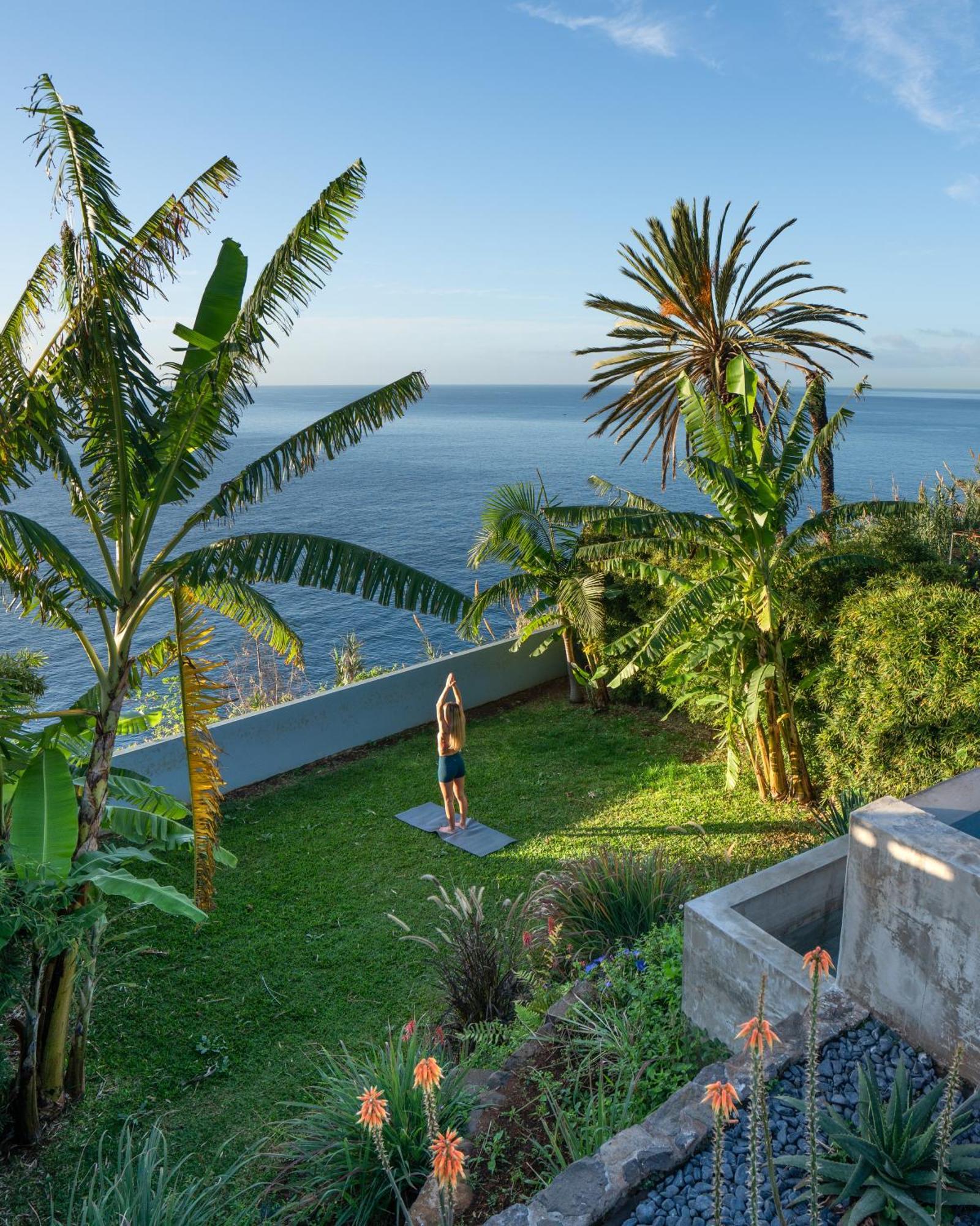 Pirate House Sea Front Private Pool Garden Holiday home Funchal (Madeira)