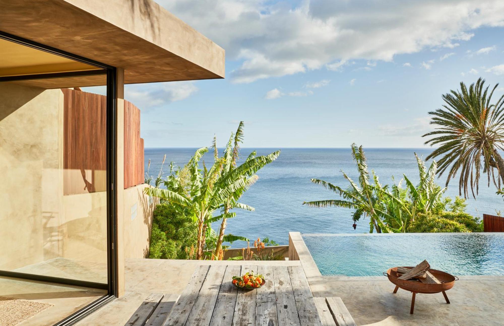 Holiday home Pirate House Sea Front Private Pool Garden *