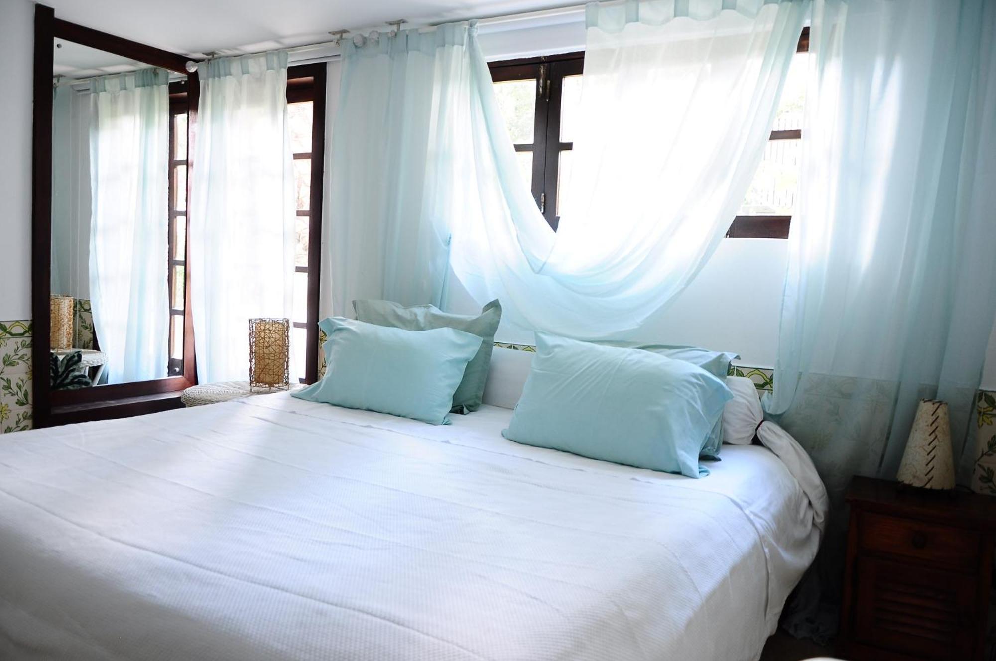 Uma Casa A Beira Sol Bed & Breakfast 3*