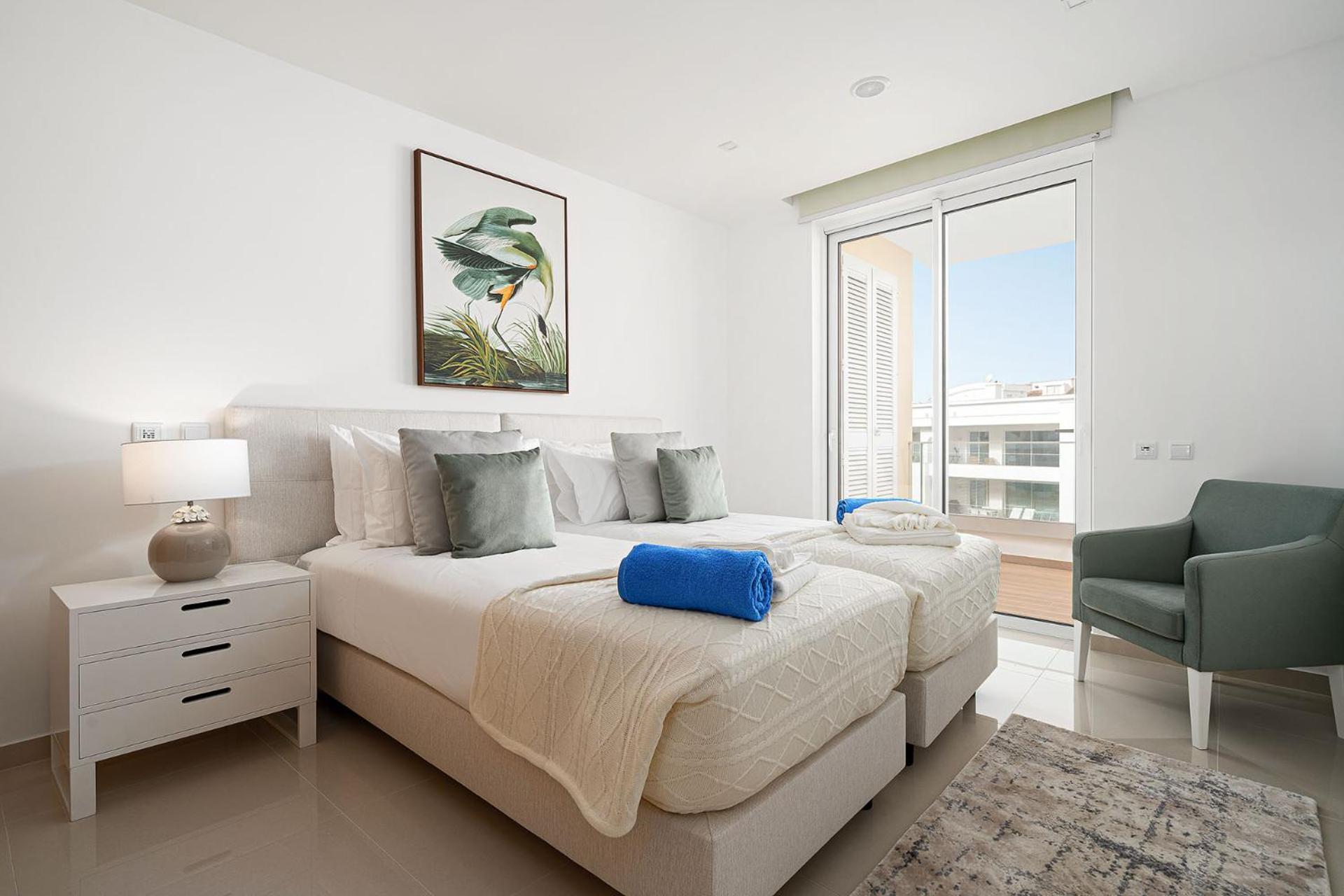 Apartment Marina View 3 With Pool By Homing *