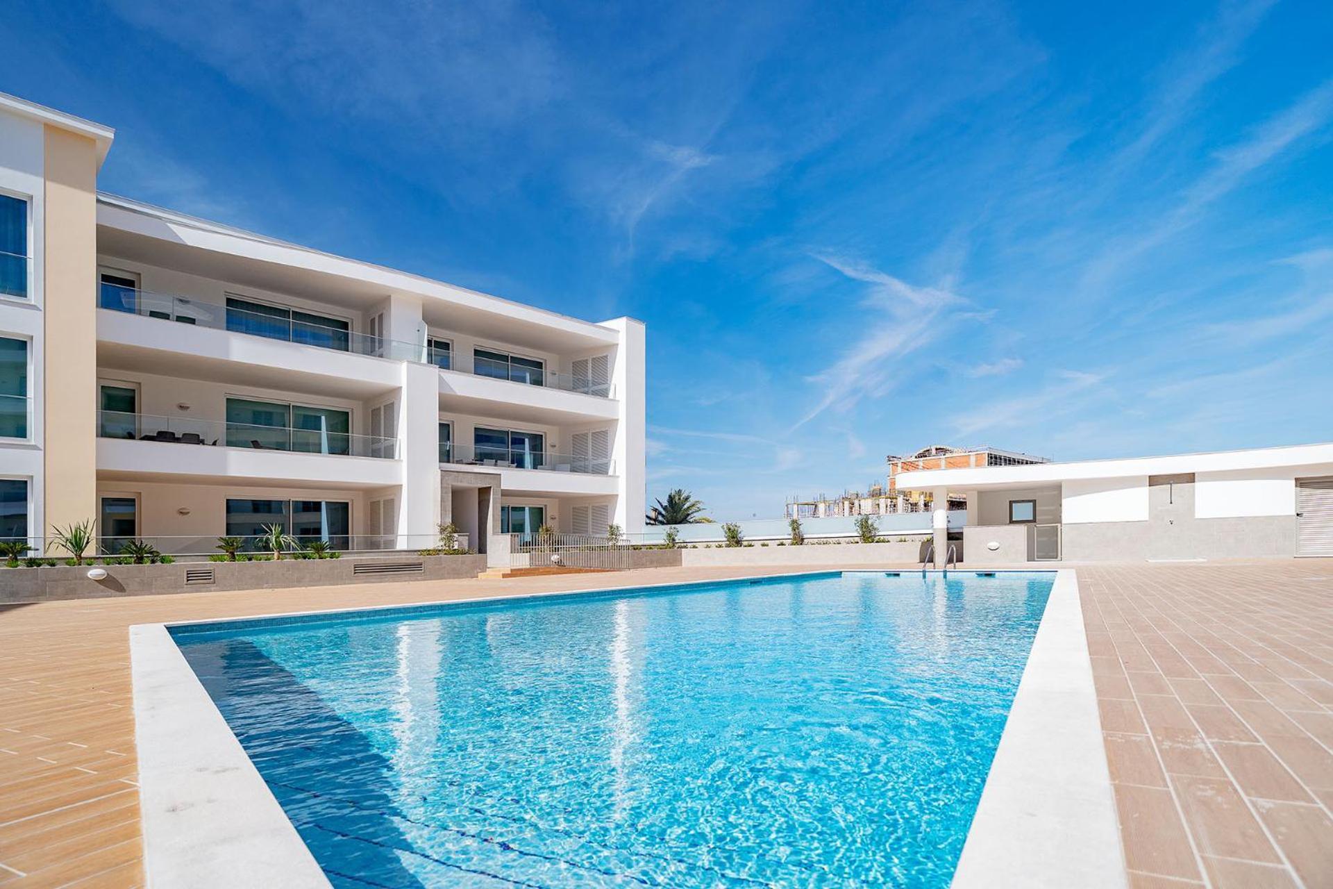 Marina View 3 With Pool By Homing Apartment *