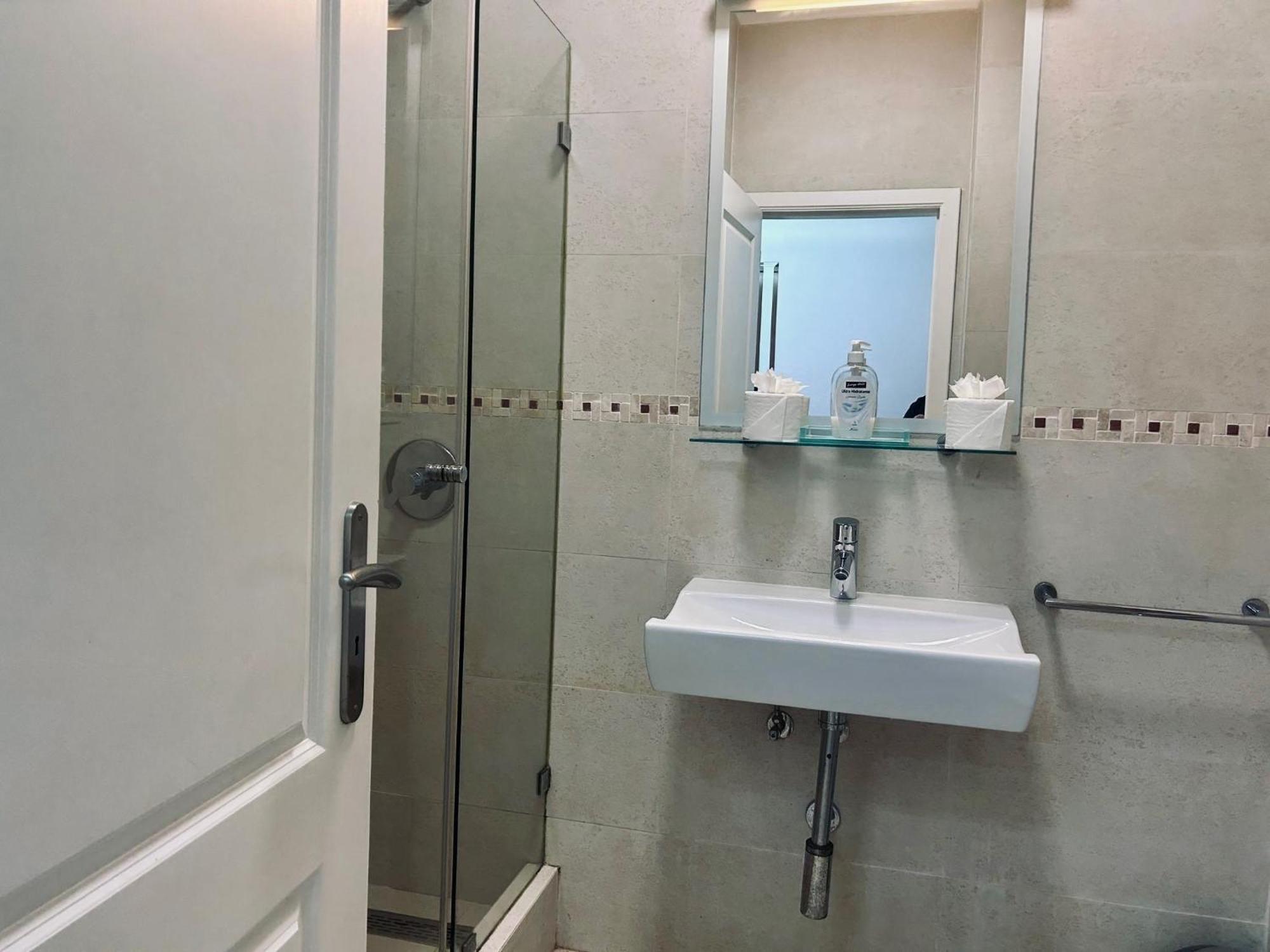 Appartement Main Avenue With Marina View Balcony Lagos