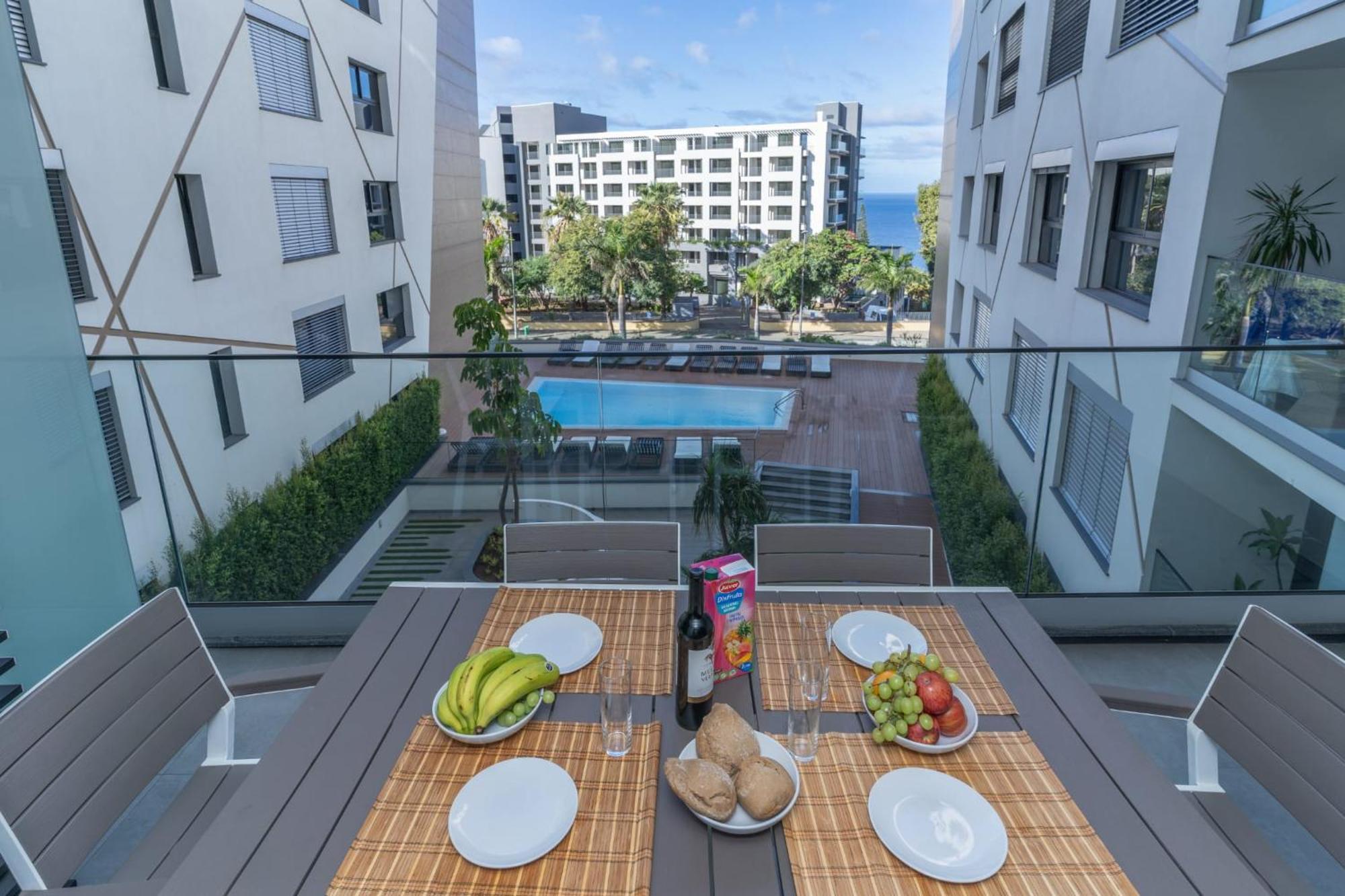 Apartment Sao Lucas Moderno Refugio No Com Piscina Funchal (Madeira)