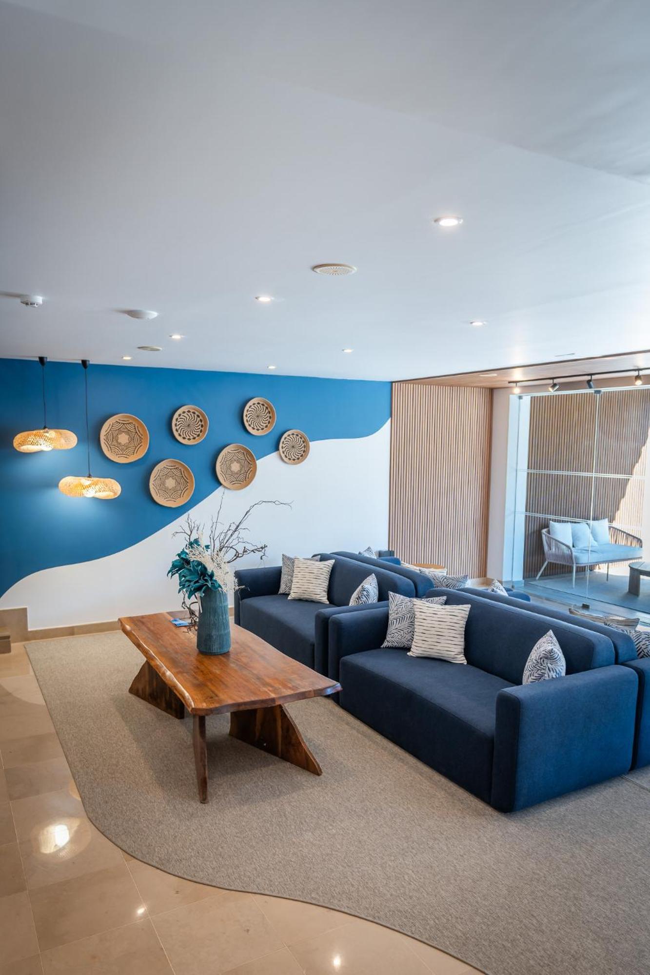 Carvi Hotel