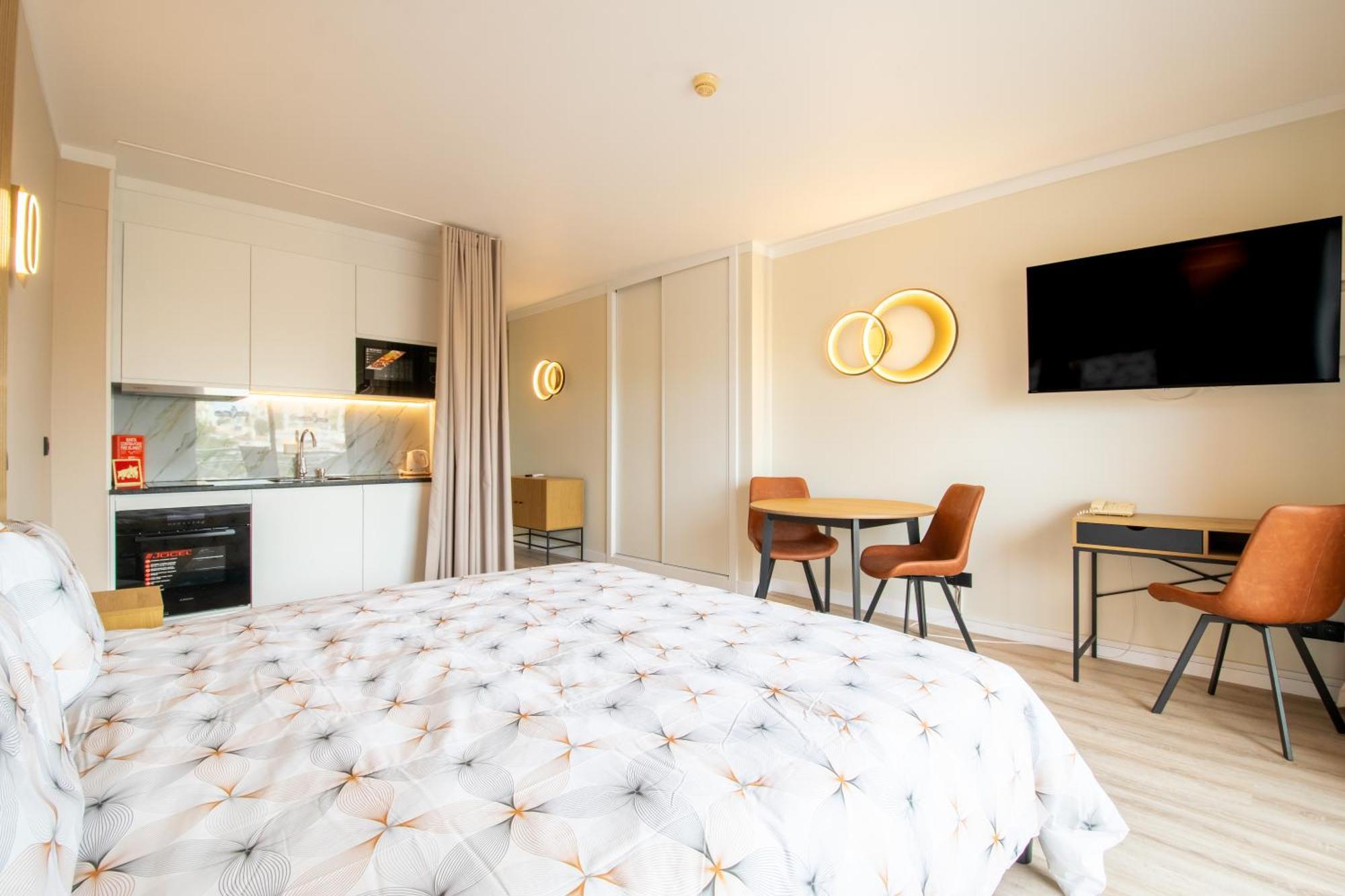 Aparthotel Paraiso De 4*