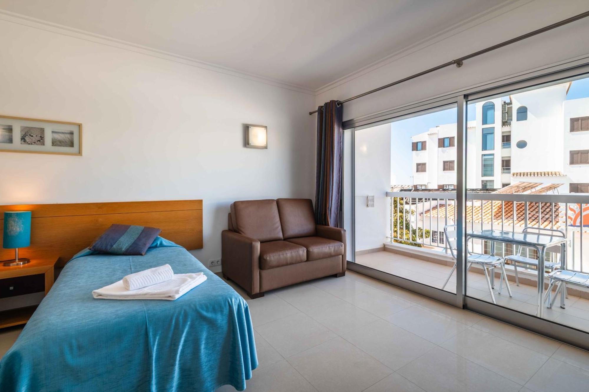Turisticos Monte Da Vinha Ii Apartahotel Albufeira