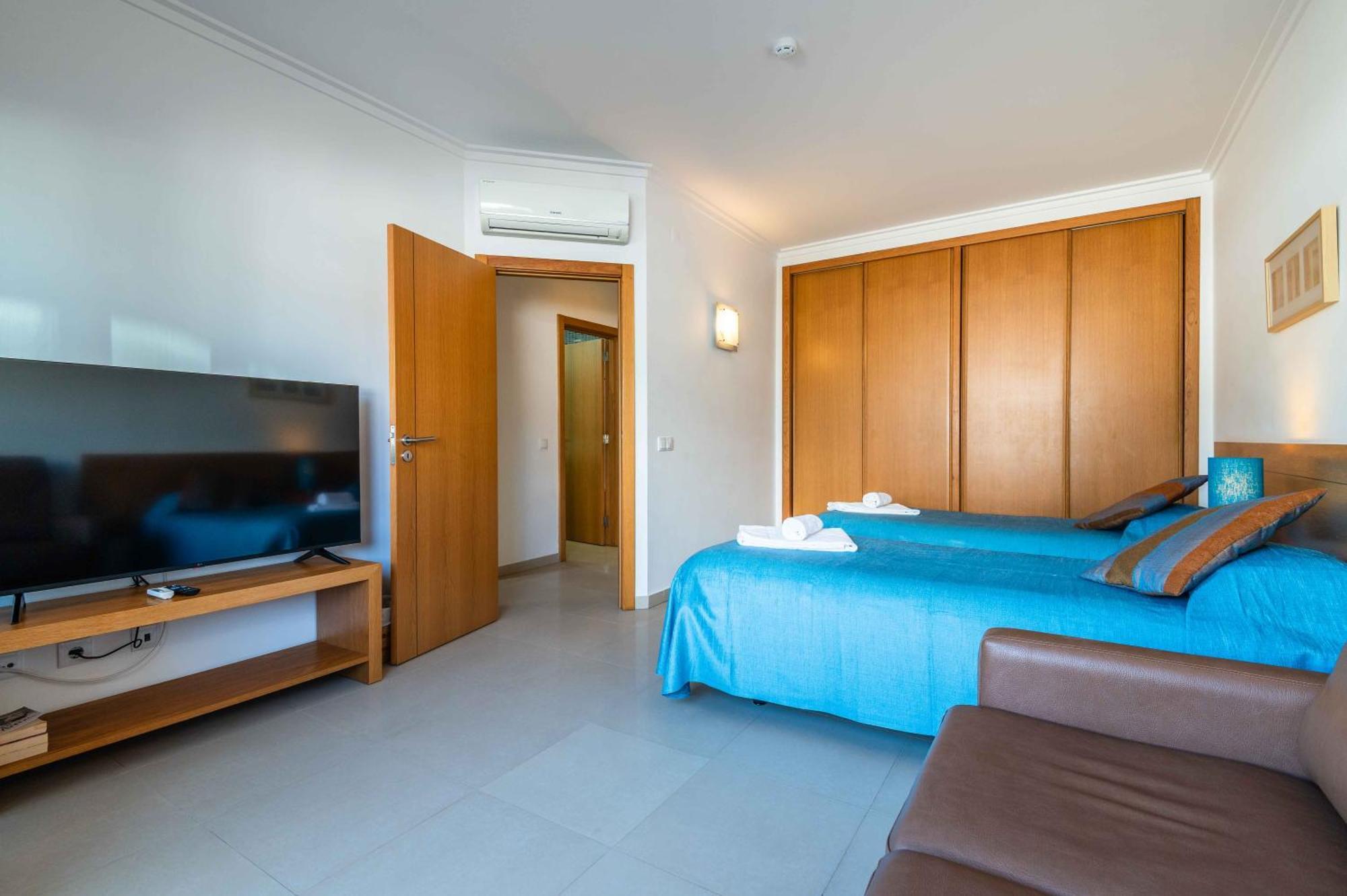 Turisticos Monte Da Vinha Ii Apartahotel 3*