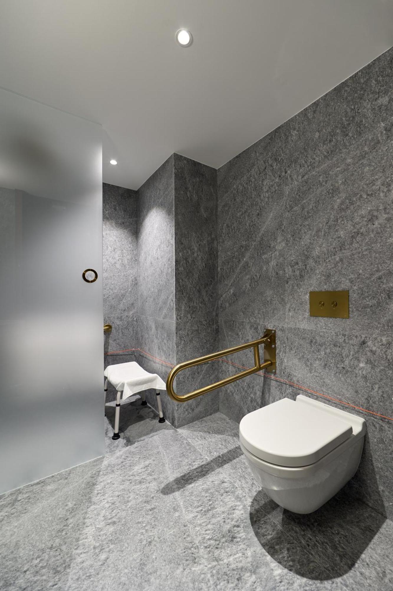 Altis Hotel