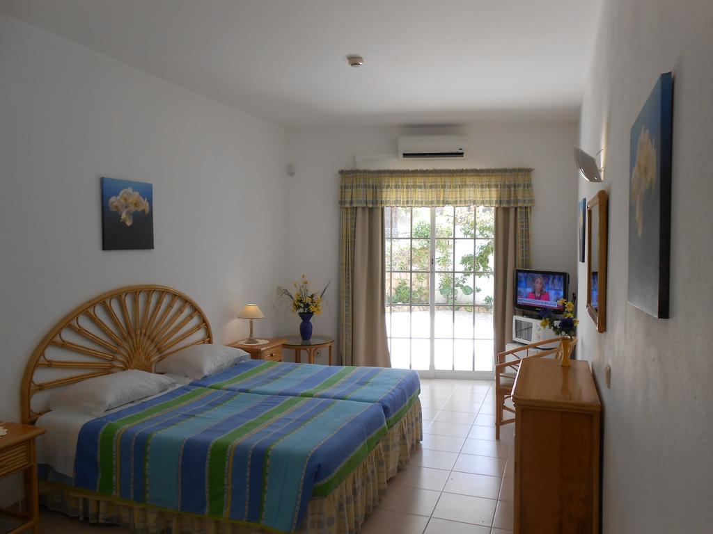Dona Ana Garden Guest house Lagos