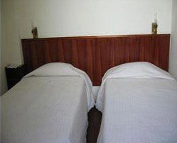 Guest house Pensao Residencial Mirasol 3*
