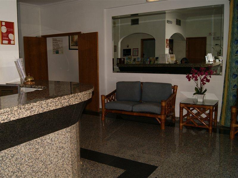 Hotel Colina Do Mar