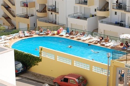 Aparthotel Clube Meia 3*