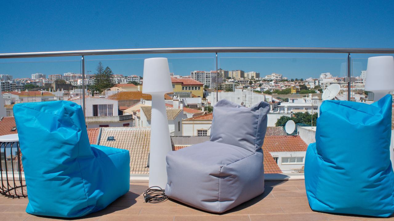 Topcity & Albergue *