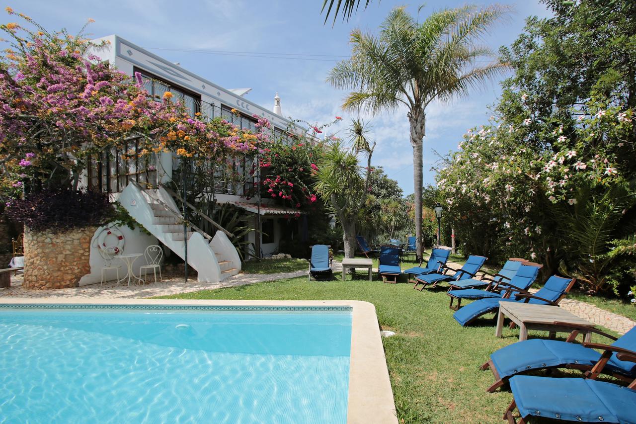 Uma Casa A Beira Sol