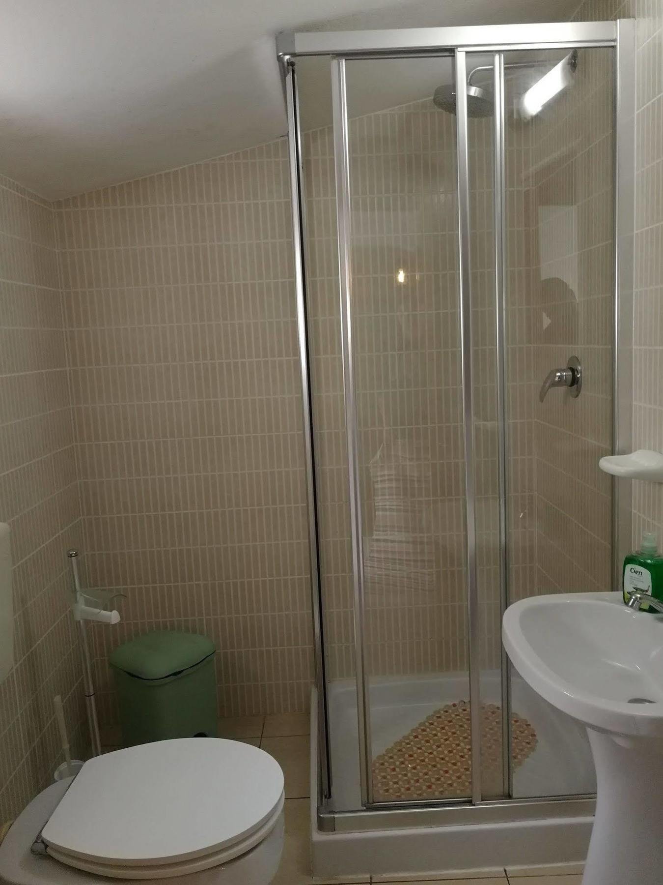 Center & Guest house 2*