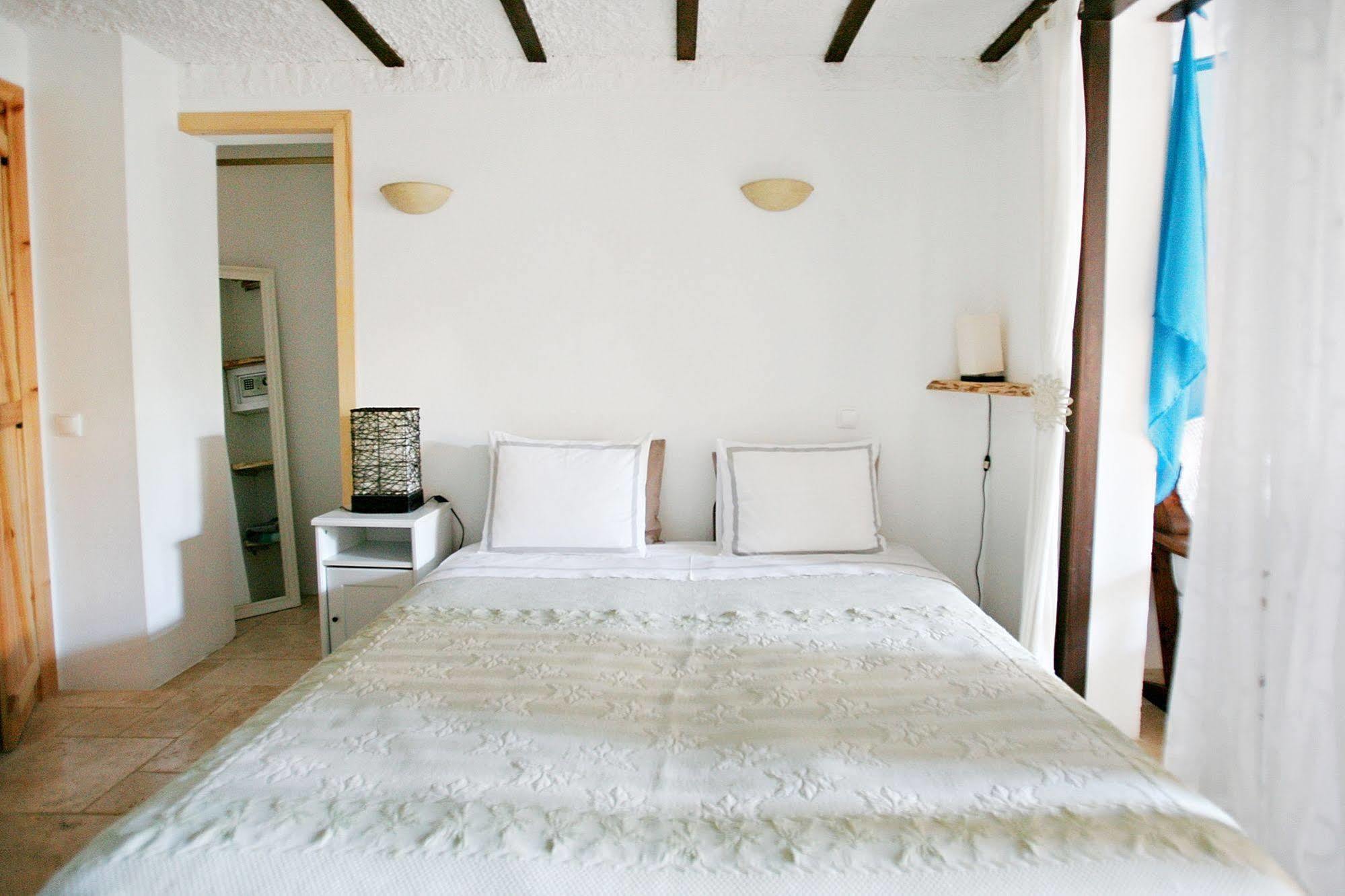 Bed & Breakfast Uma Casa A Beira Sol 3*