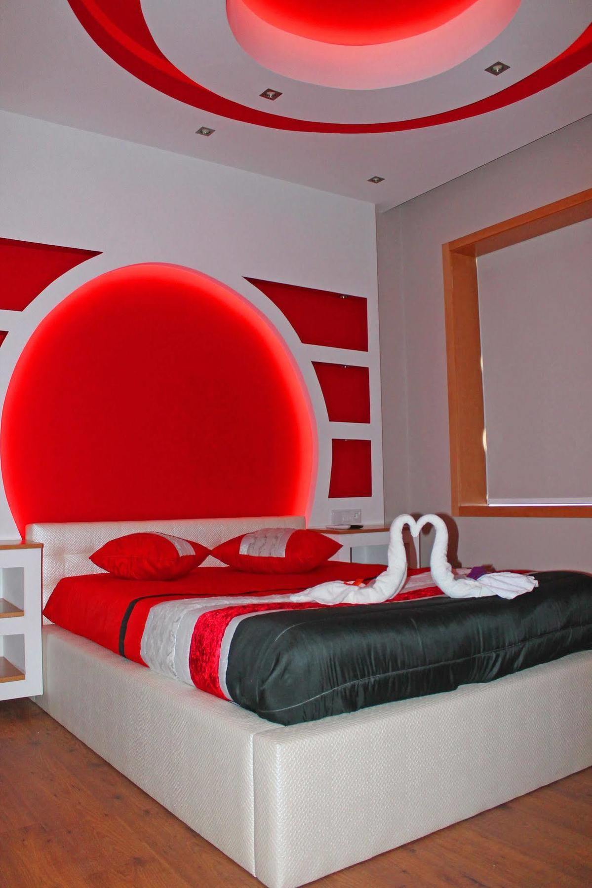 Monte Carlo Love 3*