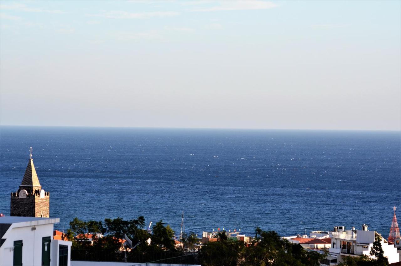 Window By Madeira Sun Travel Holiday home *