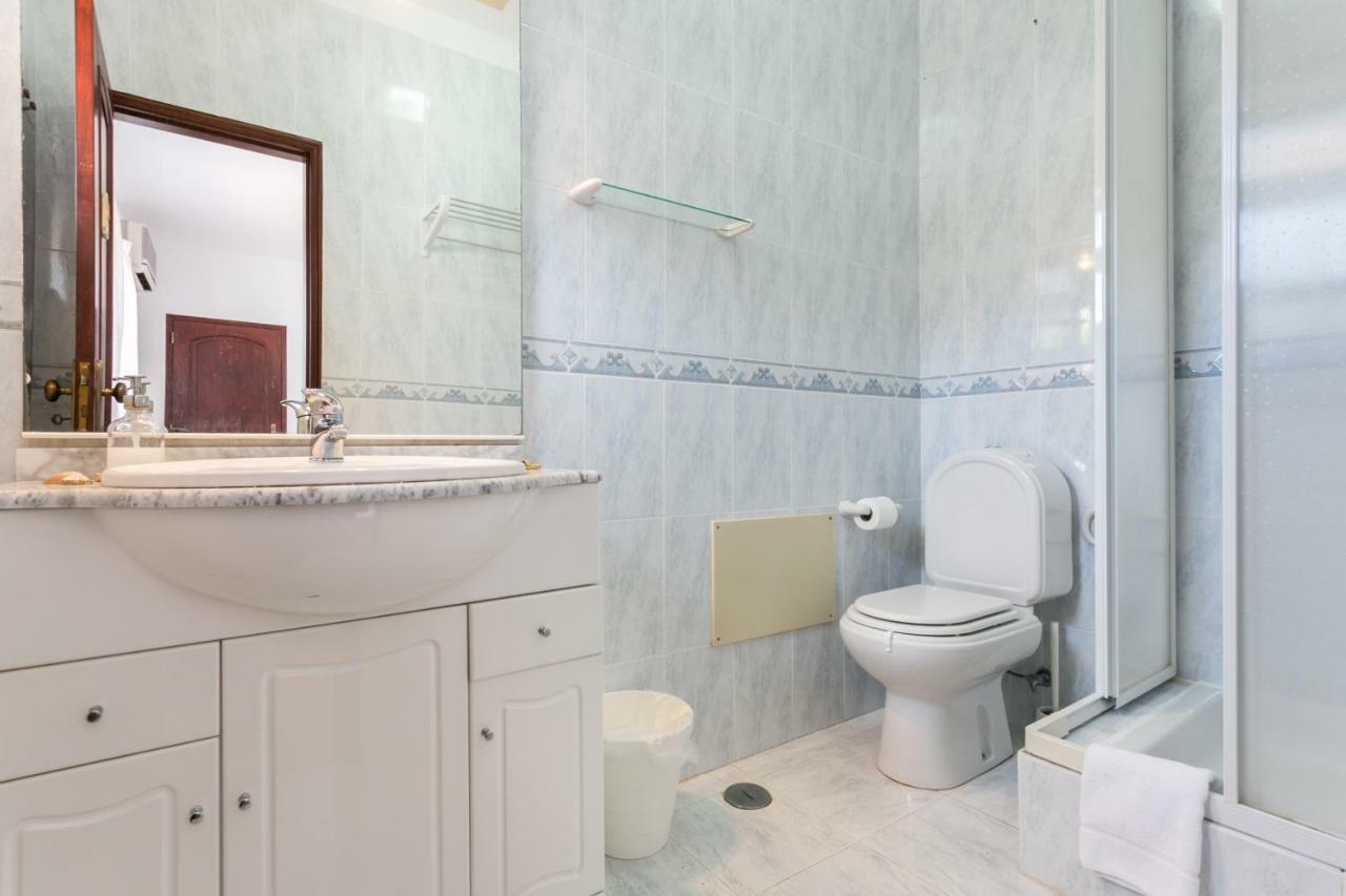3 Marias Garden House Bed and breakfast Lagos
