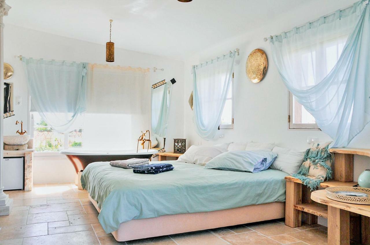 Uma Casa A Beira Sol