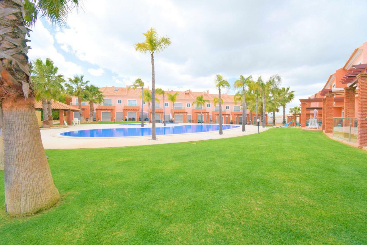 Palm Villa *