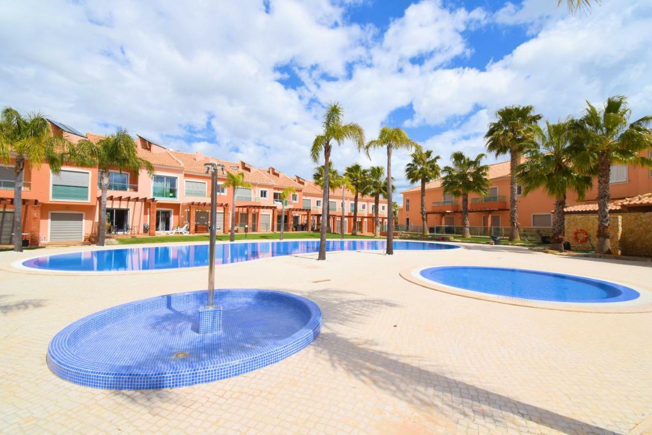 Villa Palm