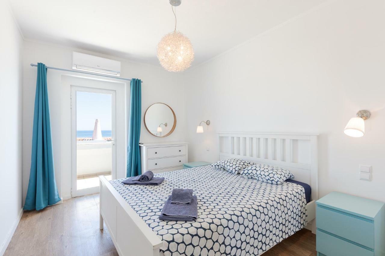 Apartamento Pé Na *