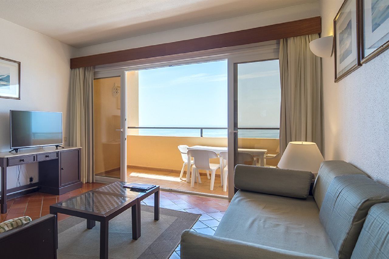 Dom Pedro Aparthotel