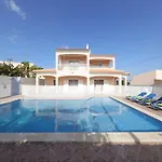 Casa Caravela