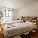 Naga Laut Surf Villa