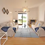 T3 Holiday Cottage Near The Beach | B111